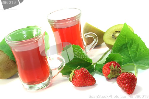 Image of strawberry-kiwi tea