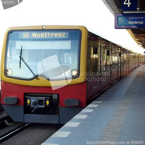 Image of Subway train