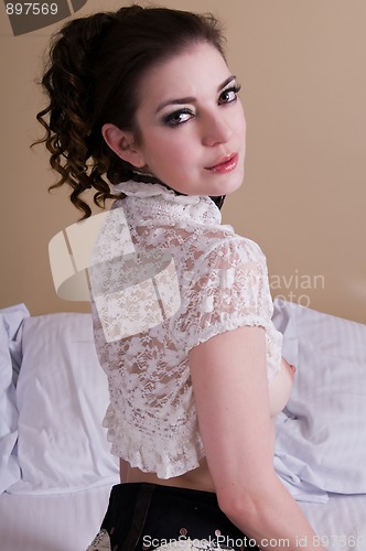 Image of Brunette