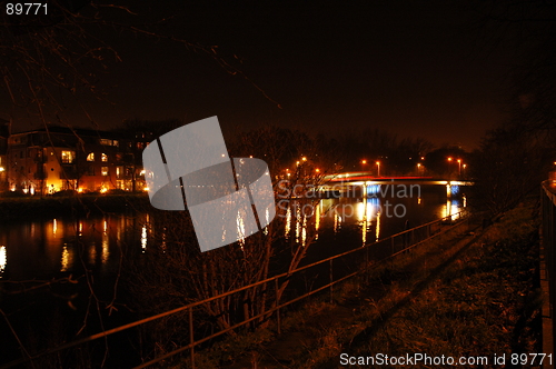 Image of bridge at night