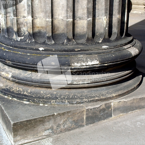 Image of Column