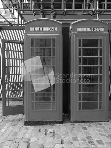 Image of London telephone box