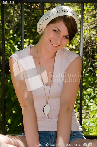 Image of Brunette