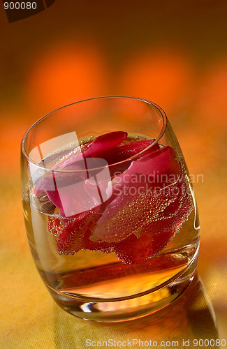 Image of Cocktail with roses