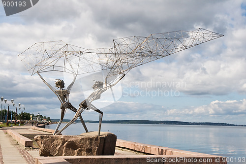 Image of Sculpture of fishers in Petrozavodsk