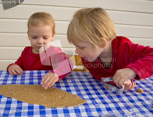 Image of Making gingerbread cookies