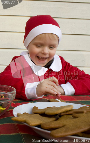 Image of Decorating gingerbread cookies