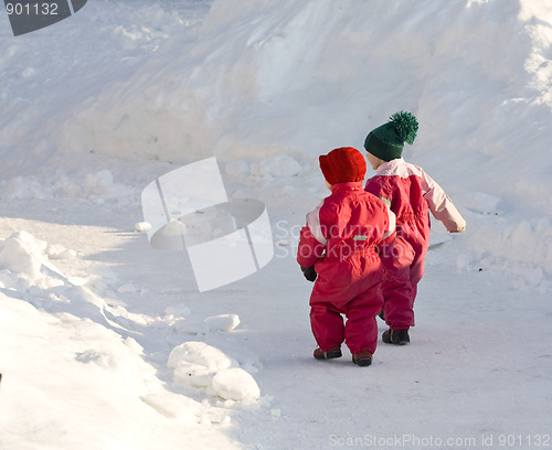 Image of Children in the snow