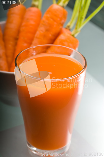 Image of fresh carrot juice
