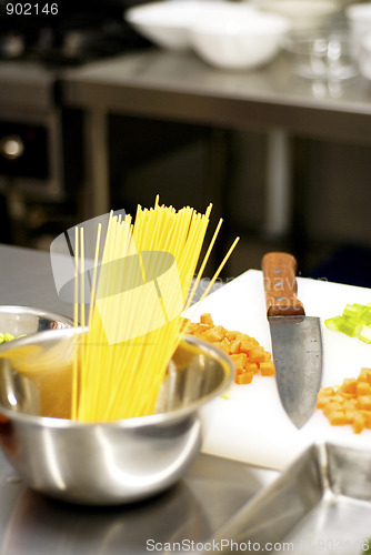 Image of italian spaghetti pasta on kitchen