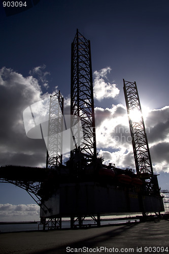 Image of Oil rig