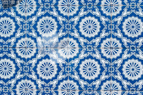 Image of Portuguese glazed tiles 225