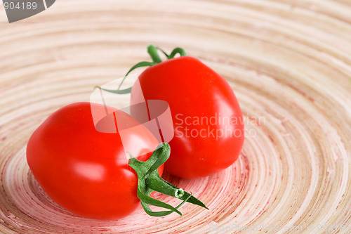 Image of two tomatoes