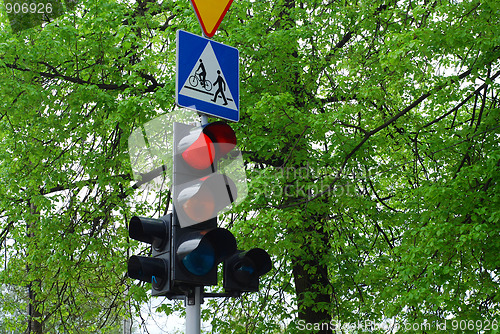 Image of traffic lights 