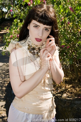 Image of Brunette