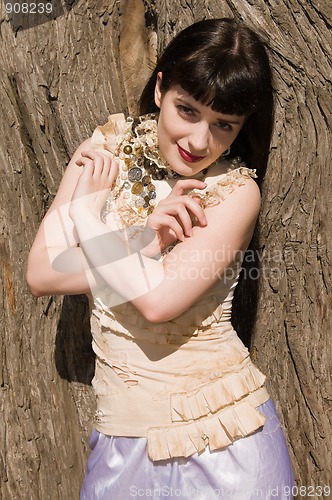 Image of Brunette