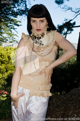Image of Brunette