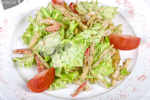 Image of Salad of squid with roast chiken