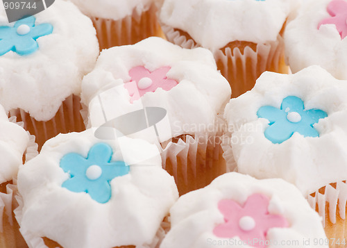 Image of cupcakes with stars or flowers