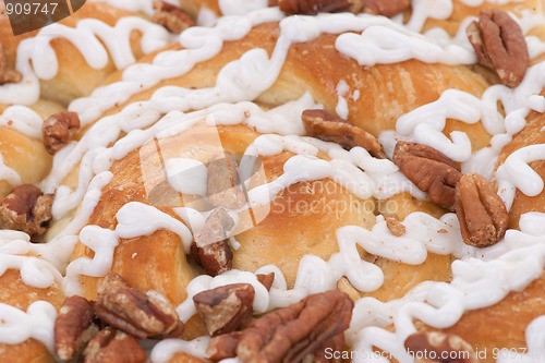 Image of pecan danish cake closeup