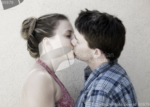 Image of Kissing Couple