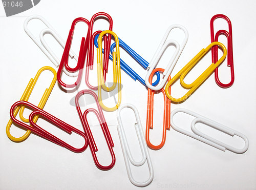 Image of coloured paper clips