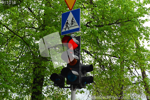 Image of traffic lights 