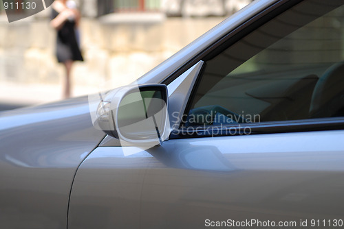Image of rear view sie mirror