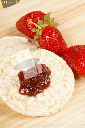 Image of Rice cakes with jam