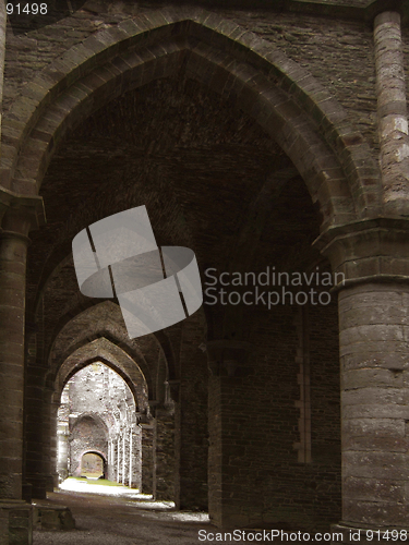 Image of abbey arcs
