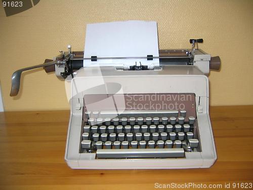 Image of Old Typewriter