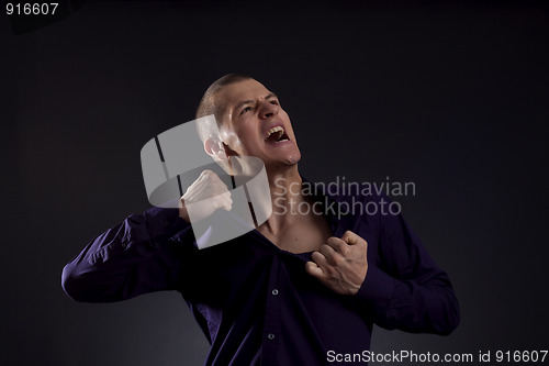 Image of  man screaming 