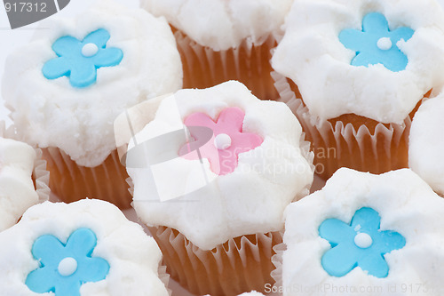 Image of cupcakes with stars or flowers