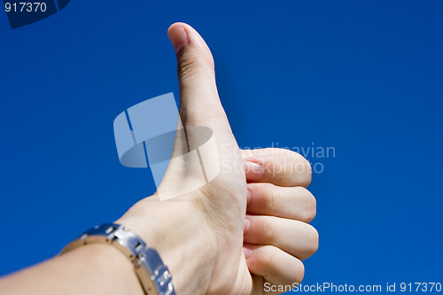 Image of Hand on sky,good position