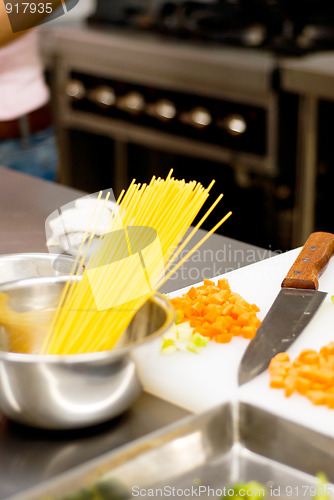 Image of italian spaghetti pasta on kitchen