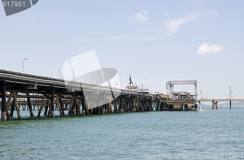 Image of Oil pipeline to offshore terminal