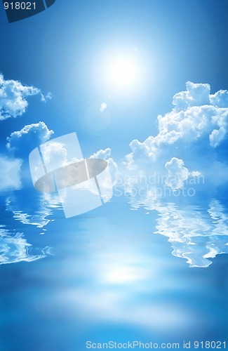 Image of blue sky ocean