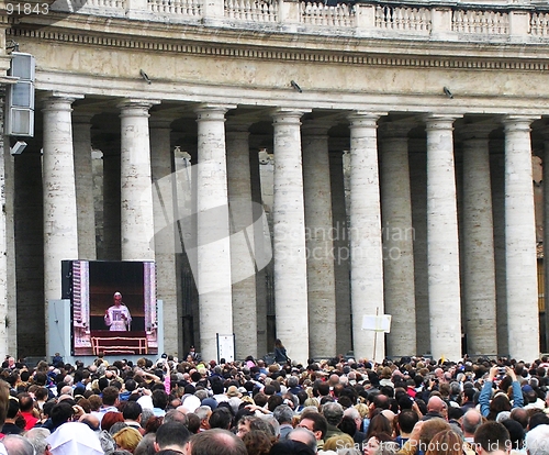 Image of St.Peter square in Rome, during the Angelus