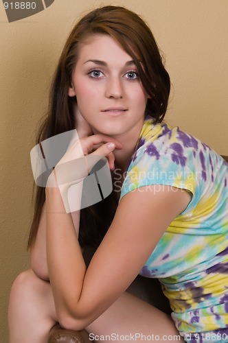 Image of Brunette