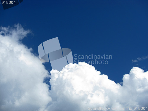 Image of Beautiful blue sky and white cloud 