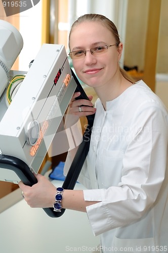 Image of medic laboraty assistant doctor