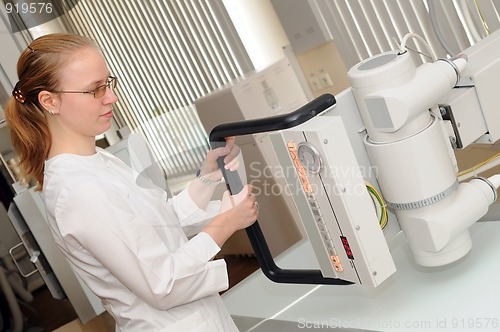 Image of medic laboraty assistant doctor