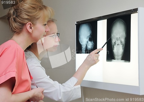 Image of medic laboraty assistant doctor