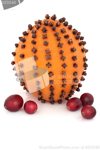 Image of Orange, Cloves and Cranberries