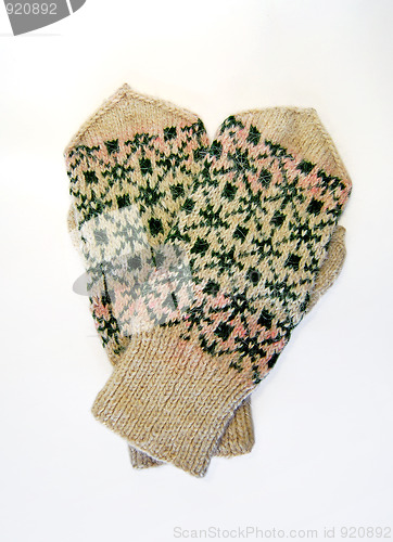 Image of Gloves_1