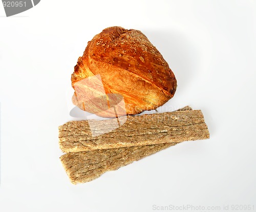 Image of Muffins and dried bread