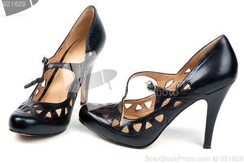 Image of Black feminine loafers on high heel