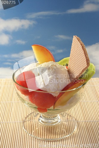 Image of Fruit sundae