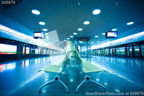 Image of bench of the subway