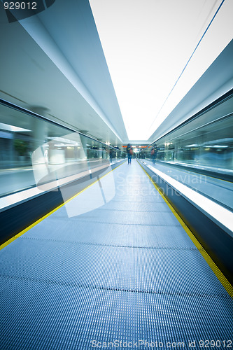 Image of escalator  